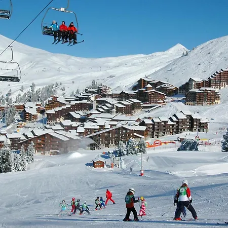 Bel 2 Pieces, Skis Aux Pieds, Balcon, Vue Pistes - Fr-1-181-2417 Apartment *